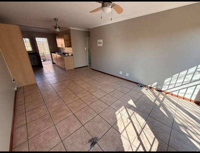 2 BEDROOM TOWNHOUSE FOR SALE IN THE REEDS